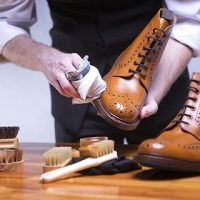 shoe-dry-cleaning shoe-dry-cleaning